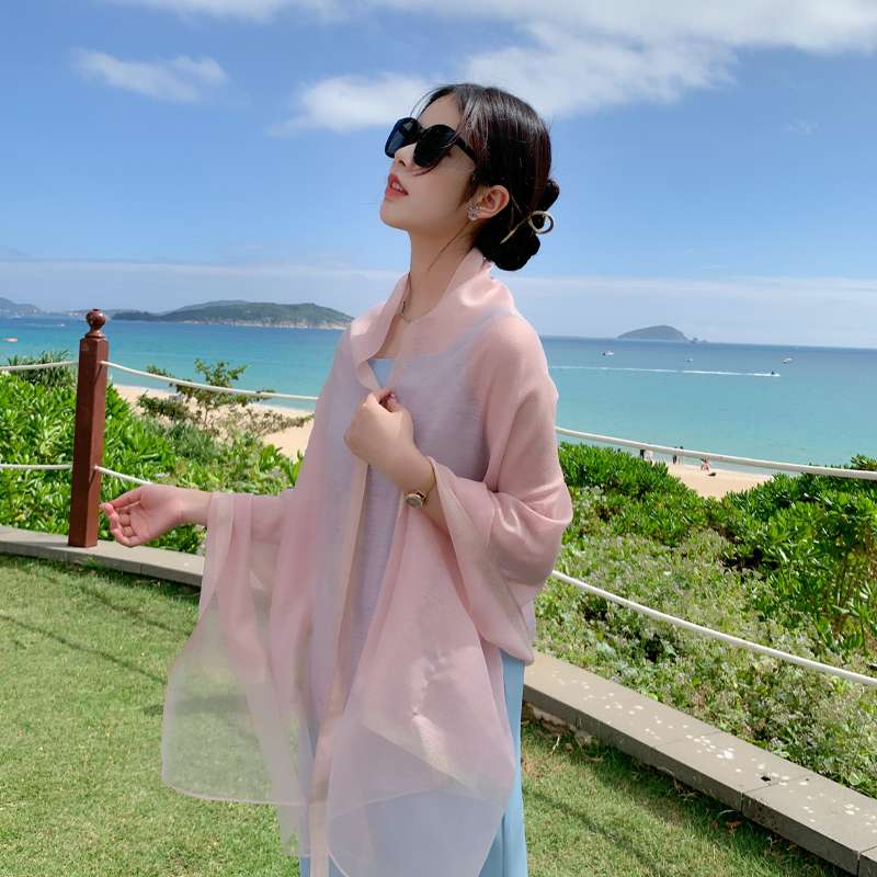 スカーフ 夏の風を纏う透け感ストール