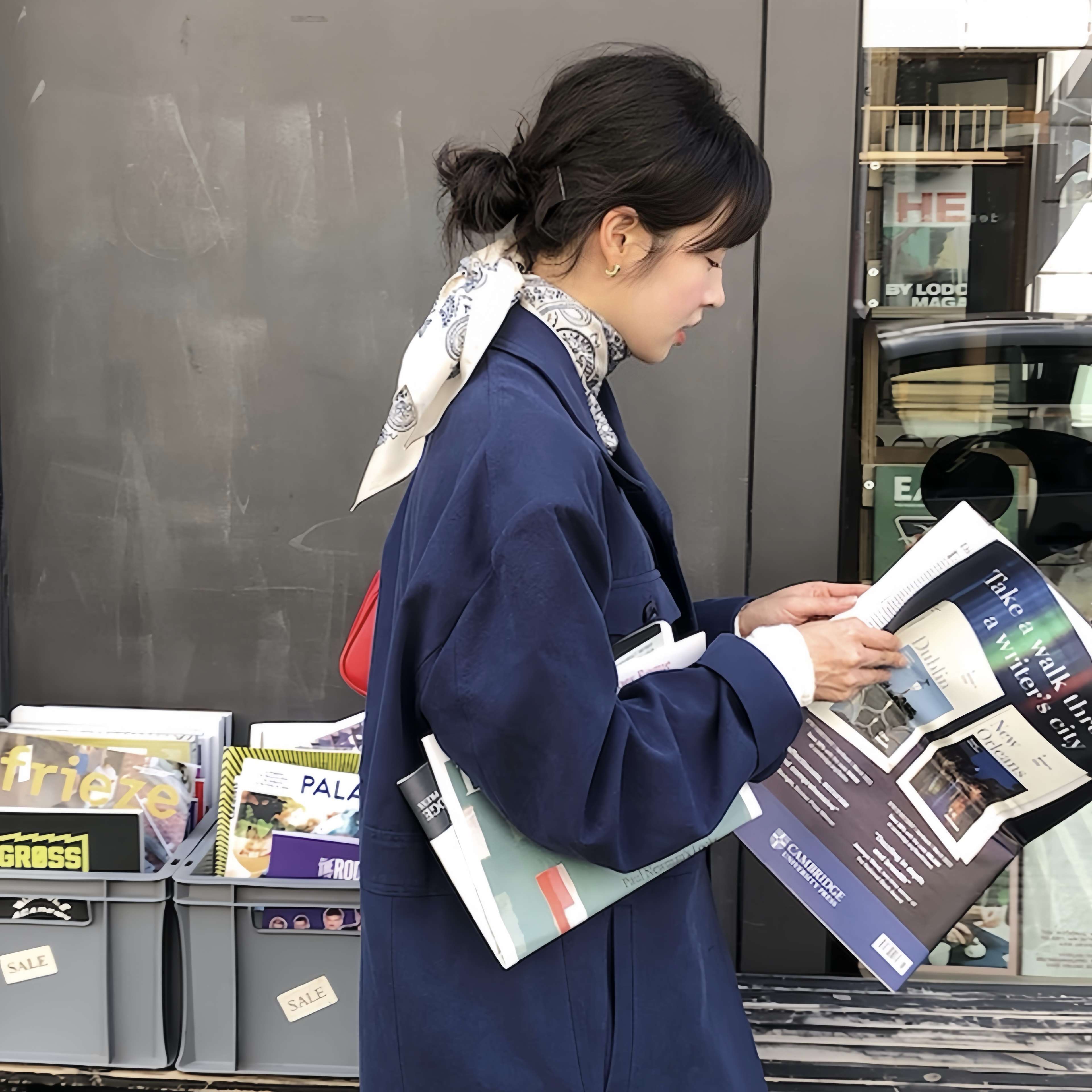都会派レディのスカーフ