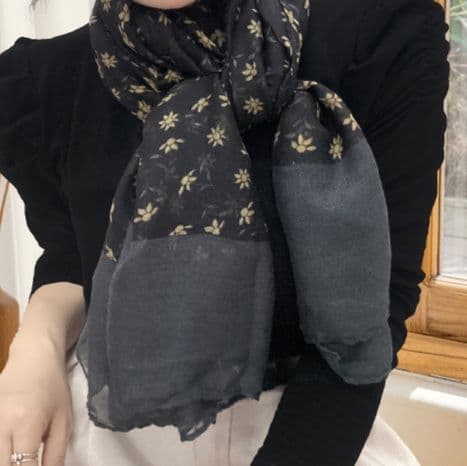 スカーフ 小花柄切り替え大判スカーフ