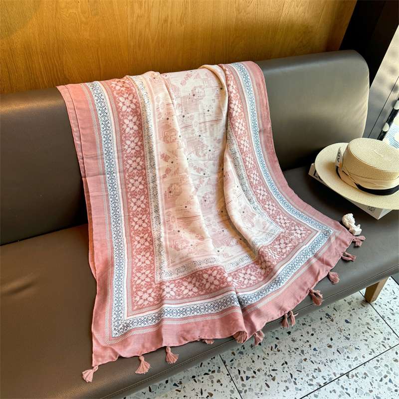 タッセル付き北欧柄シンプルスカーフ