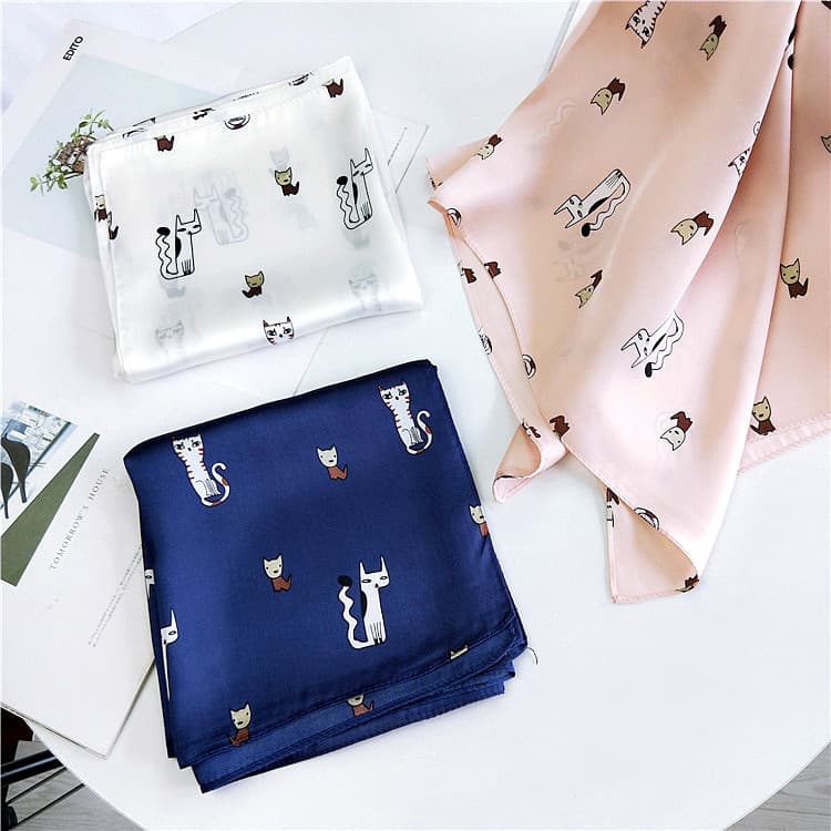 猫柄シルクスカーフ