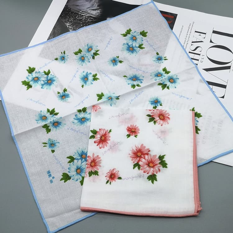 スカーフ 花刺繍のやさしさハンカチ