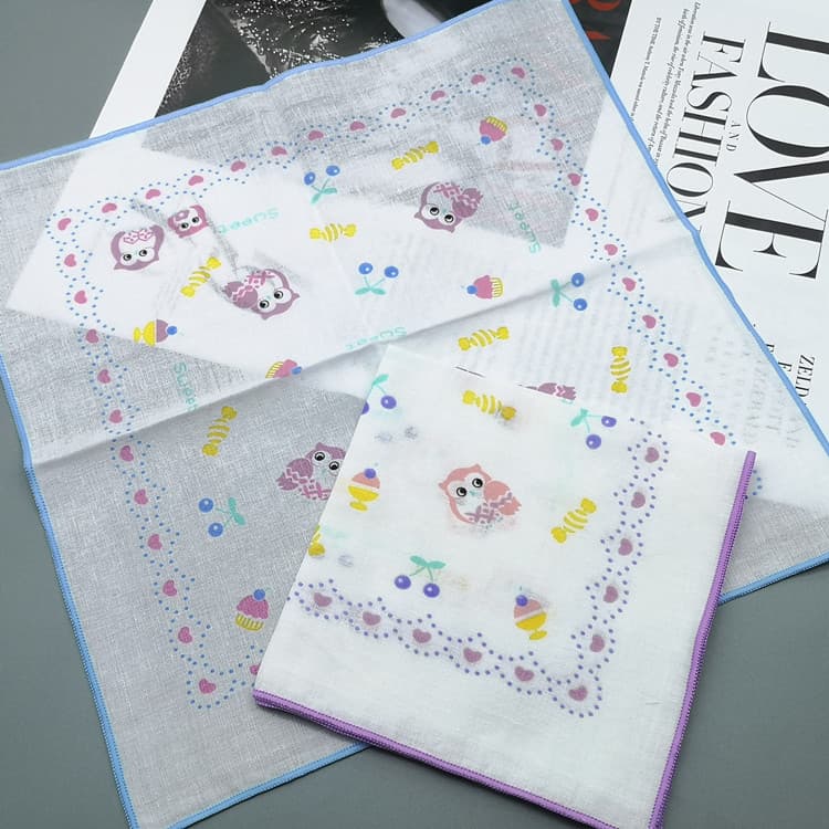 スカーフ 花刺繍のやさしさハンカチ